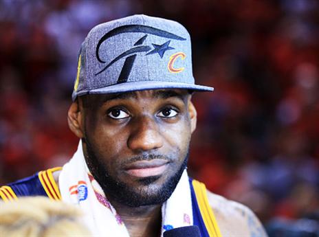 ה-MVP. לברון ג'יימס בגמר שנה שישית ברציפות (getty)