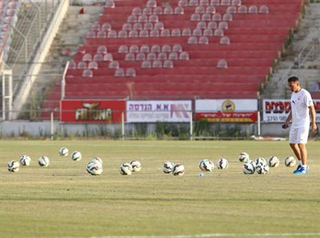הרבה, הרבה כדורים (צילום: לירון מולדובן)