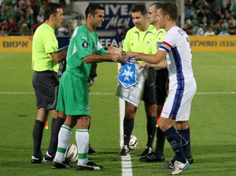 חרזי מול אוקזר. עונה אירופית קסומה (האתר הרשמי מכבי חיפה)