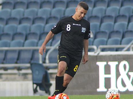 עידן ורד ערך בכורה בהרכב (דני מרון)