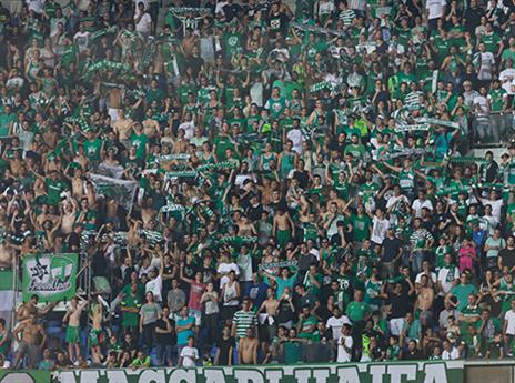 חלק מהאוהדים עשו את כל הדרך לאסטוניה (יוסי שקל)