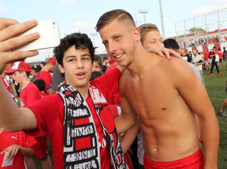 התלבטות לגבי רייכרט (אלן שיבר)