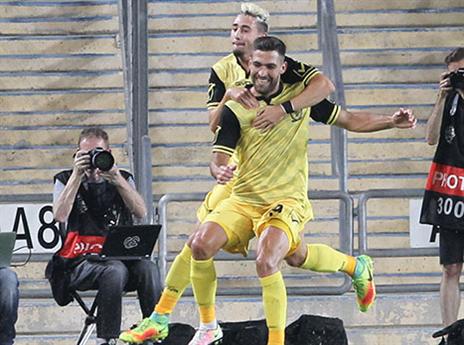 שכטר ואצילי חוגגים (דני מרון)