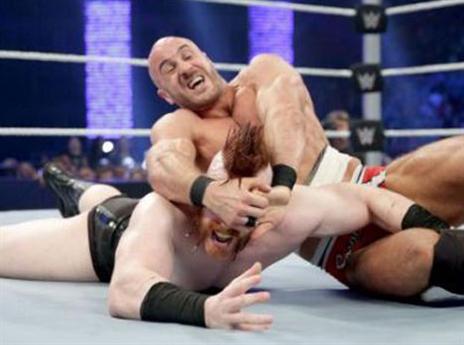 סזארו ושיימוס יפגשו בסדרה (WWE.COM)