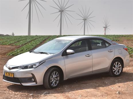 טויוטה קורולה (צילום: אסף רחמים)