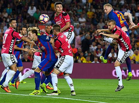 מתיה. השער שלו לא כיסה על הבעיות בהגנה (Getty)