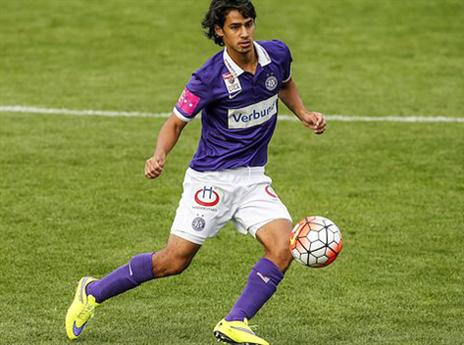 12 מגרשי אימון לאוסטריה וינה. קהת בסגול (האתר הרשמי אוסטריה וינה)