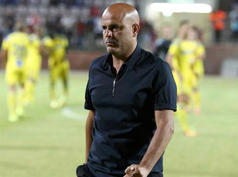 "לא מודאג מהתוצאות". אבוקסיס (אלן שיבר)