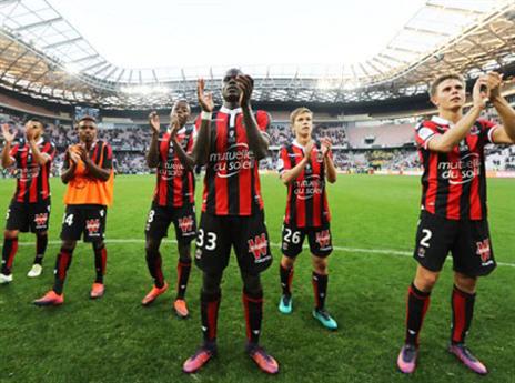 ימים טובים בריביירה (AFP)