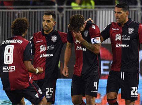 דסנה חוגג עם החברים (getty)