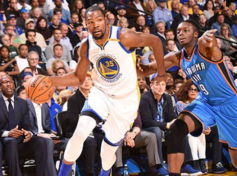 השווה את שיא השלשות דווקא מול אוקלהומה ?(getty)