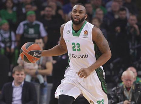 אנדרסון. 15 נקודות (getty)