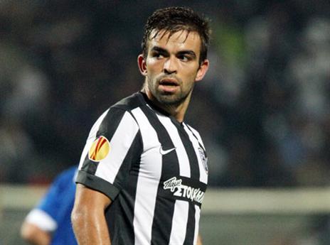 "לא חשבנו שיגיע" ויטור במדי פאוק (GETTY)