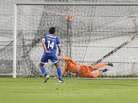 שבחון כובש מהנקודה הלבנה