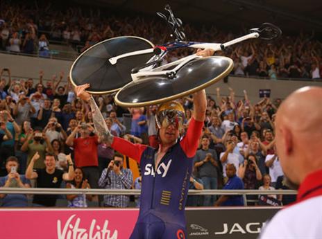 אחד הספורטאים האהובים בבריטניה (GETTY)