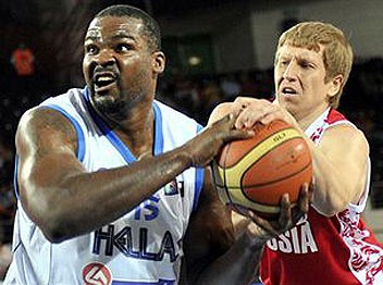 סופו במדי יוון. יתקשה לחזור מזה