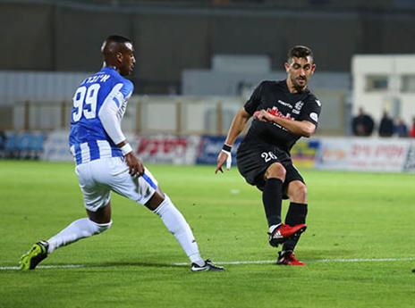 קניוק לא מקל ראש (לירון מולדובן)