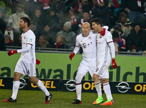 רובן. "כדורגל משחקים 94 דקות ולא 90" (צילום: getty)