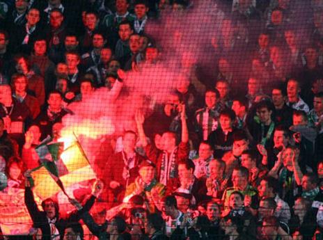 אוהדי סנט אטיין. קנאים לקבוצתם (getty)