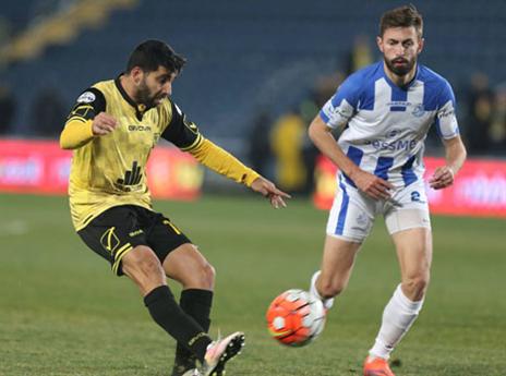 עזרא. שחקנים התקשרו לשאול על המאמן המיועד