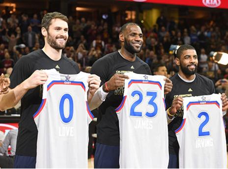 אחד נפל, שניים נותרו (Getty)