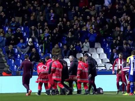 מראות קשים. טורס מפונה מהמגרש (טוויטר)