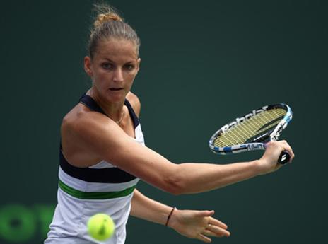 פלישקובה נפלה מהרגליים (getty)