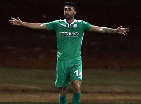 אוחנה שם עין עליו. אלבז (עודד קרני)