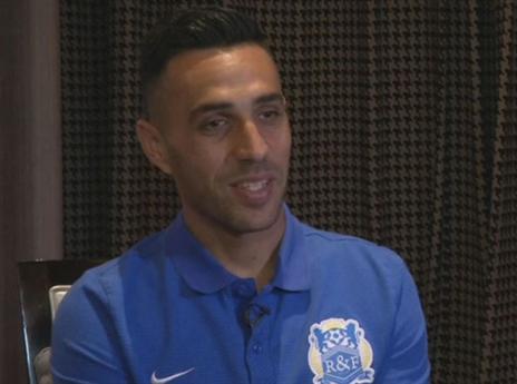 "שואף להיות מלך השערים"