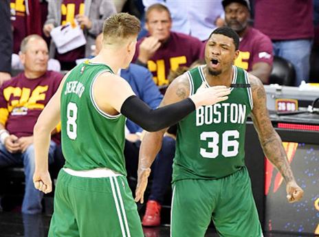 לקחו חלק משמעותי בניצחון. סמארט (מימין) וג'רבקו (getty)