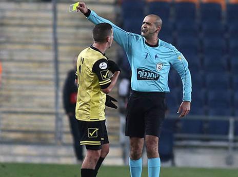 היחיד שהגיב. בר נתן (אלן שיבר)