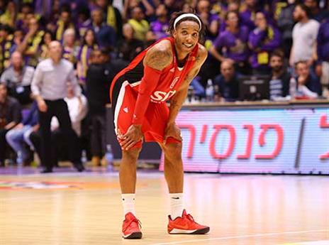 מתאזרחים עולים פחות (מנהלת הליגה)