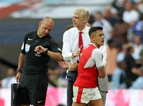 ואולי ישתכנע להישאר? (Getty)