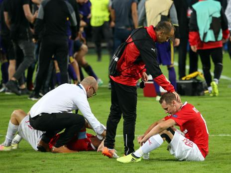 על הרצפה (אודי ציטיאט, סלובניה)