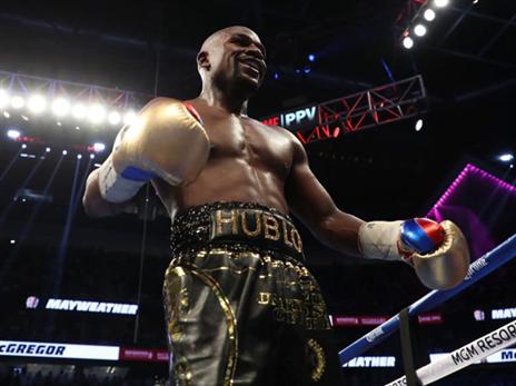 ובסוף חגג את ניצחונו ה-50, ללא הפסד (getty)