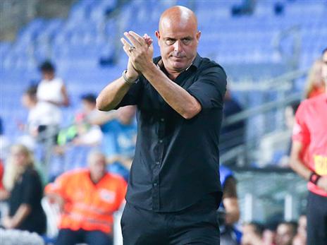 נותן כבוד ליריבה (אלן שיבר)