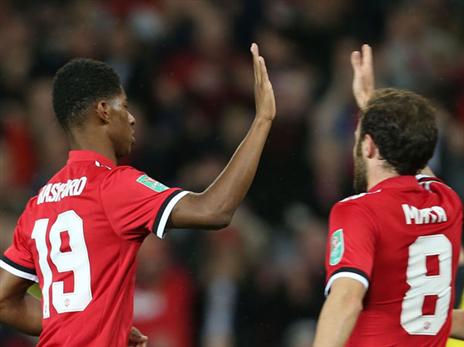 רשפורד ומאטה חוגגים ניצחון קליל ליונייטד (getty)