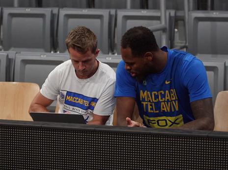 תומאס: "אנסה לתת מהניסיון שלי" (צילום: האתר הרשמי של מכבי ת"א)