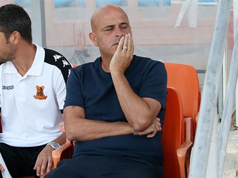 יעלה עם שלושה בלמים. אבוקסיס