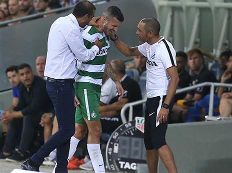 רוקאביצה. הוחלף בדקה ה-12 (אלן שיבר)