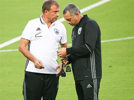 תורג'מן עם אלישע לוי. "הביקורת הייתה אישית, משתלחת" (אלן שיבר)