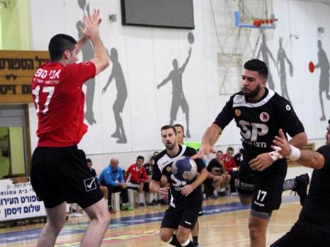 עומרי קושמרו. אשדוד ברבע הגמר (מני אלגריסי, הפועל אשדוד)