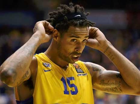 "אם לא הייתי עוזב, לא הייתי מתנער מתגית השחקן המשלים"