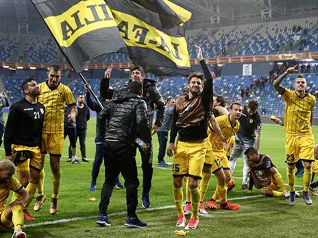 בינתיים בית"ר מנצחת (יוסי שקל)