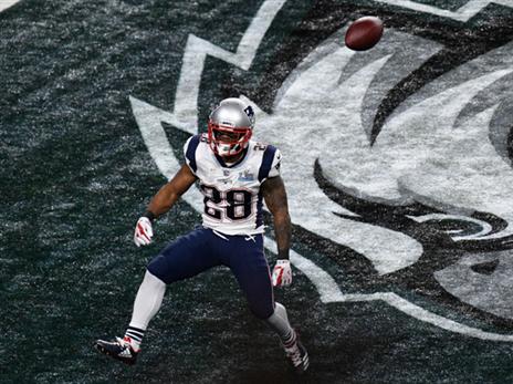 ווייט שמר על הפער מהאיגלס (getty)