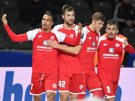 ניצחון חוץ יוקרתי למיינץ (getty)