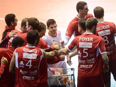 מטה אשר תישאר מושלמת? (איגוד הכדורעף)