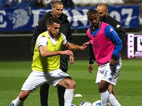 לקאו (מימין). צפוי לחזור להרכב (סוכנות ג'יני)