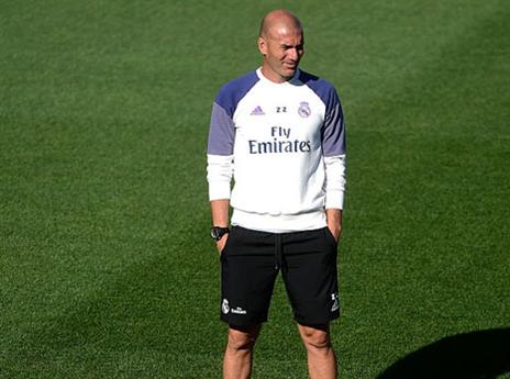 כלפי חוץ, זידאן מאמין בו (getty)