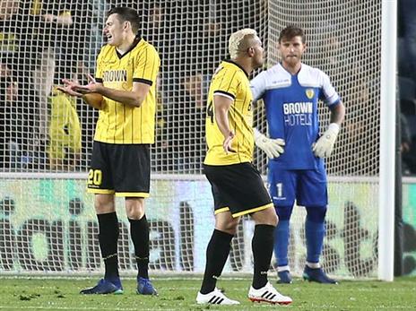 "צריכים לסדר קצת את ההגנה, אני מאוד מאמין בקבוצה" (אלן שיבר)